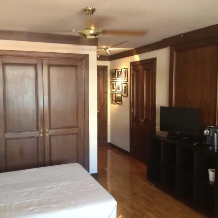 Apartamento Edificio El Moderno, 1.902 *