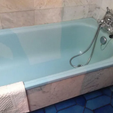 Edificio El Moderno, 1.902 Apartamento *