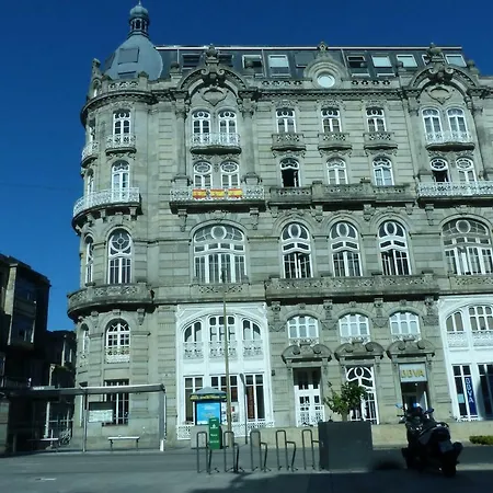 Edificio El Moderno, 1.902 * Vigo