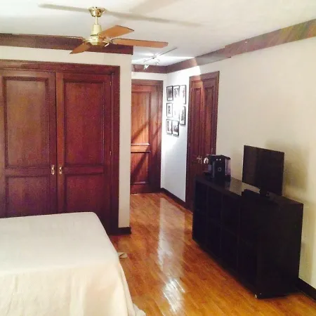 Edificio El Moderno, 1.902