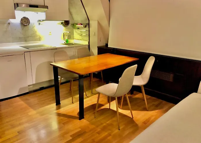 Edificio El Moderno, 1.902 Виго