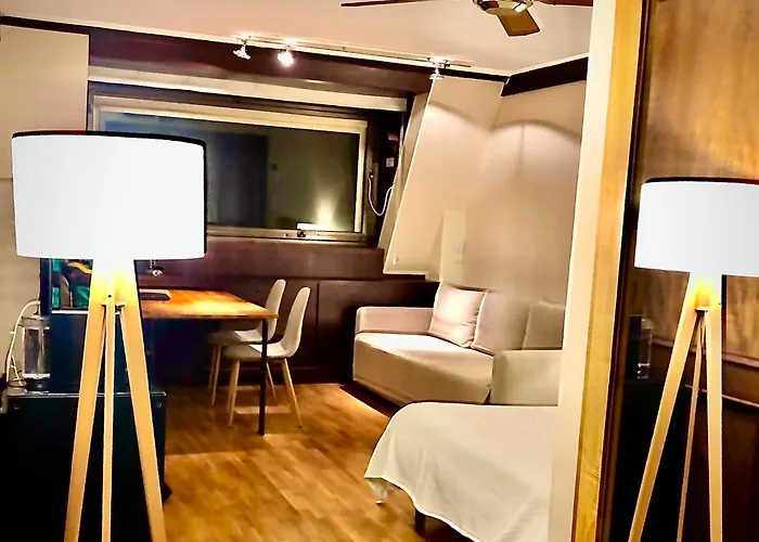 Edificio El Moderno, 1.902 Виго