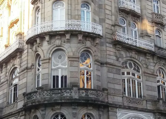 Edificio El Moderno, 1.902 アパート *